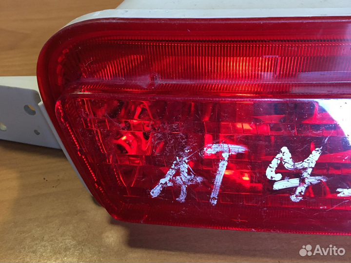 Фонарь задний в бампер правый Honda CR-V 4 2012