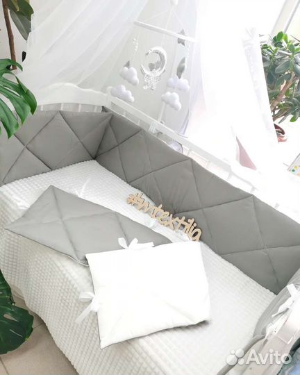 Комплект в Кроватку плоские бортики сатин