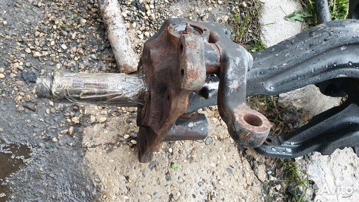 Балка мерседес актрос в сборе