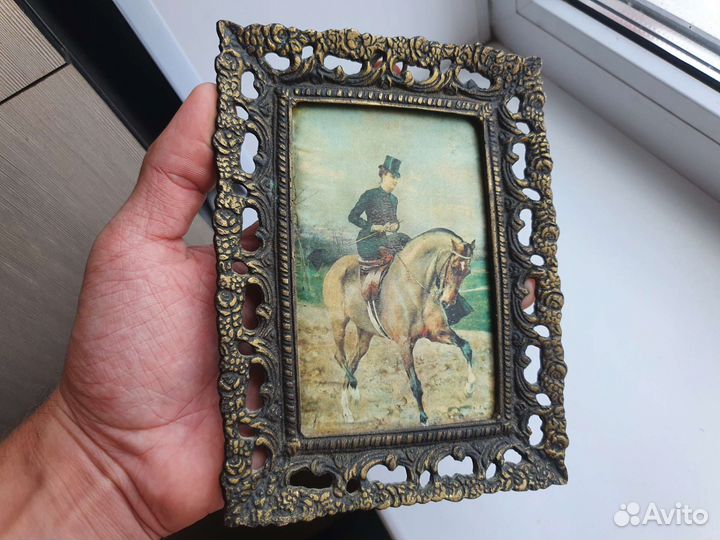 Шелкогафия девушка на коне