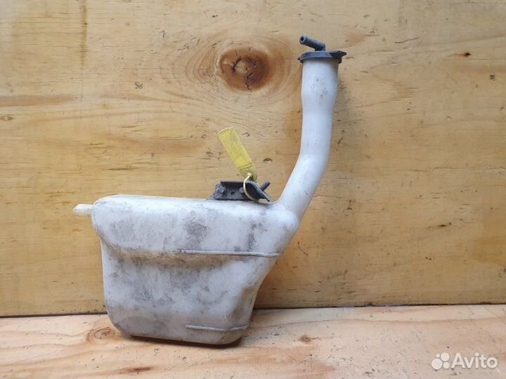 Бачок расширительный Toyota Gaia SXM10 3SFE 1999