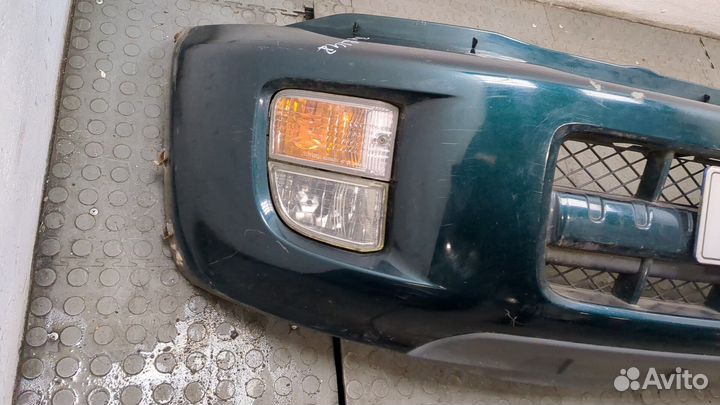 Бампер передний Toyota RAV 4