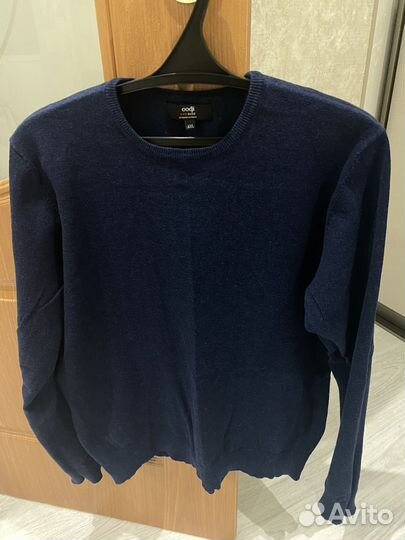 Продам 2 свитера