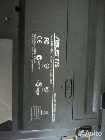 Ноутбук asus F7S на восстановление или запчасти