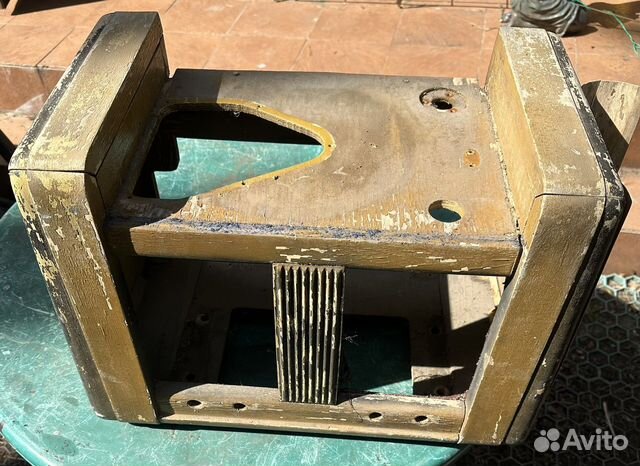 Запчасти к радиоле урал 1953 корпус, шасси