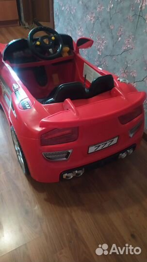 Детский электромобиль