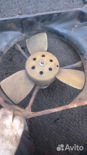 Вентилятор радиатора Audi 100c3 431959455A