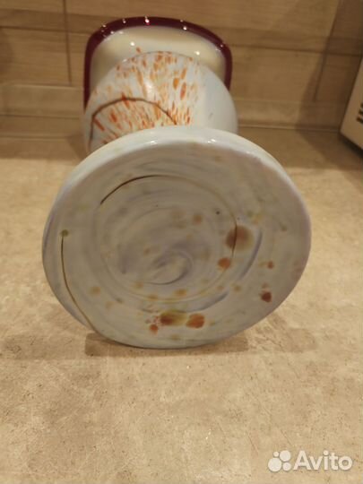 Ваза Красный май