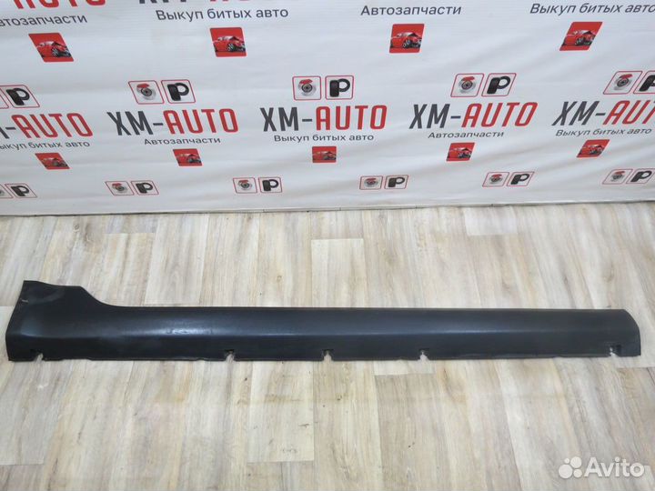 Накладка порога правая LADA Vesta SW Cross