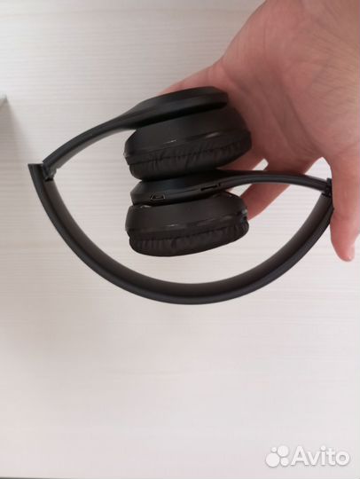 Беспроводные наушники