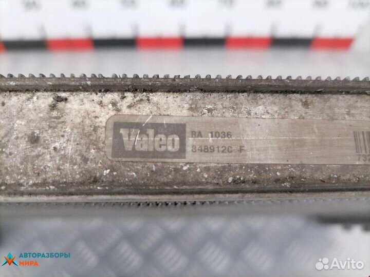 Радиатор (основной) Audi A2 8Z 2005 8Z0121251D