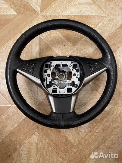 Спорт руль e60 под кнопку с подогревом
