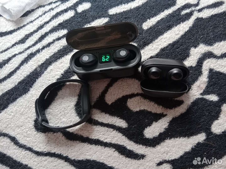 Беспроводные наушники