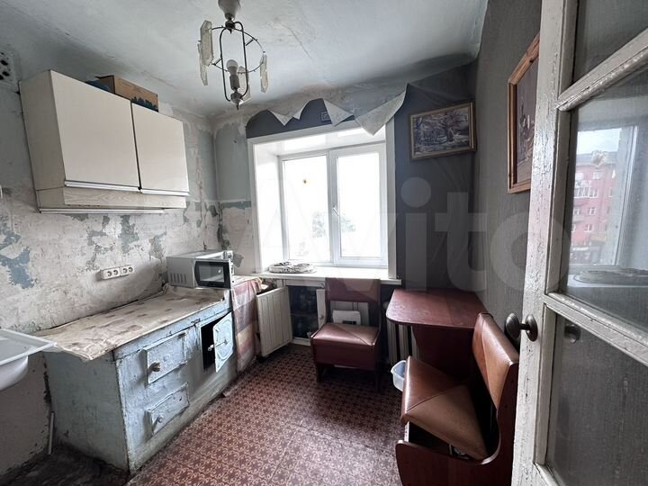 3-к. квартира, 43 м², 3/5 эт.