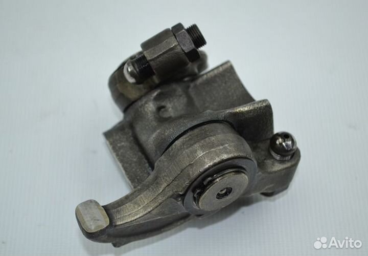 Комплект коромысел с валом mercedes-benz Actros MP