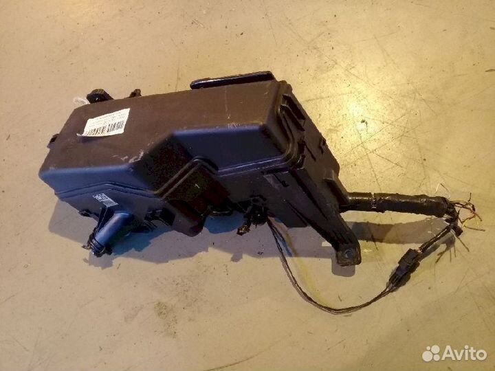 Блок предохранителей 82720-33120 Toyota Camry V40