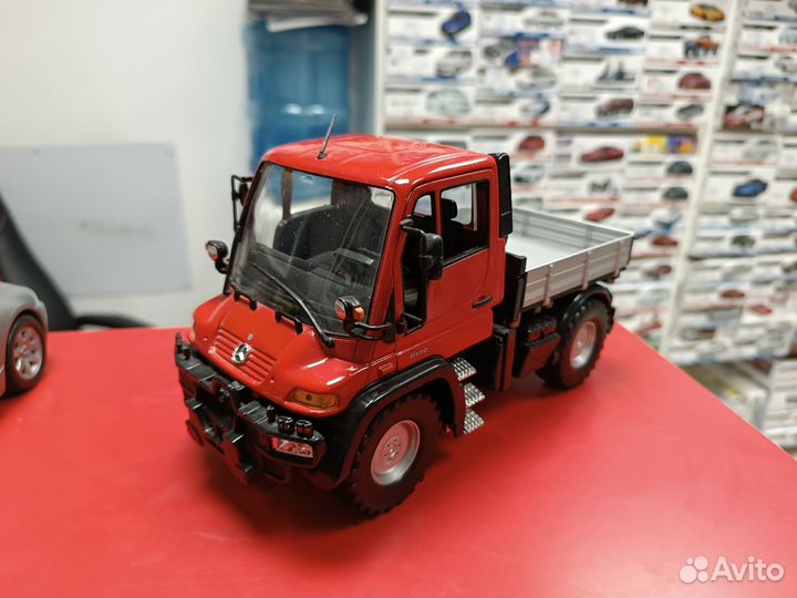 Mercedes Unimog 1:24 Welly