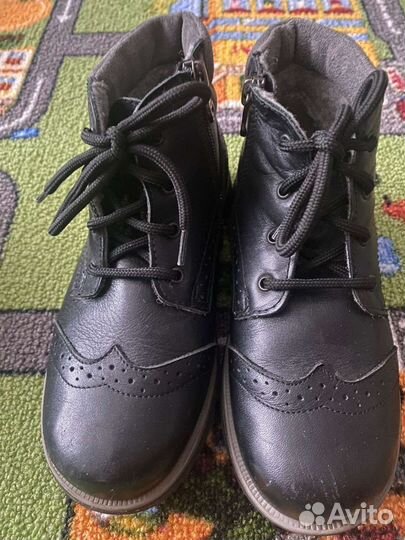 Ботинки осенние