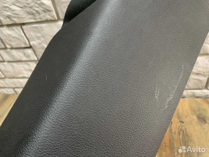 Jeep Grand Cherokee Обшивка стойки задняя LH RH