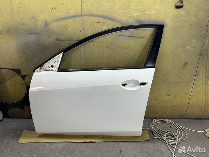Дверь Mazda 3 BL седан
