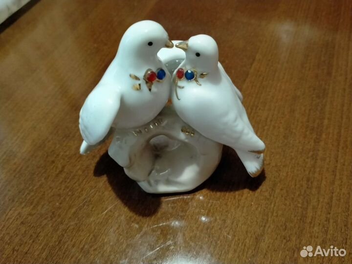 Сувениры, статуэтки, подсвечники