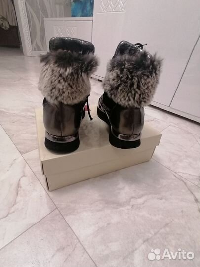 Ботинки hogl 38.размер