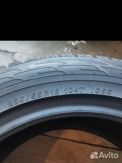 Yokohama Ice Guard IG55 235/55 R18 104T