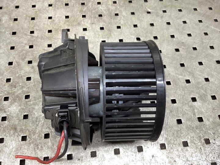 Моторчик печки Citroen C3