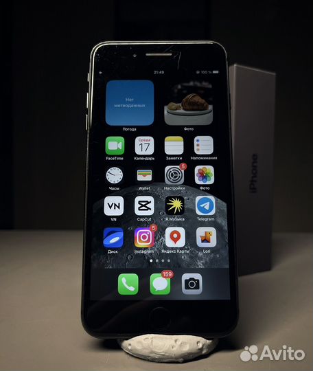 iPhone 8 Plus, 64 ГБ