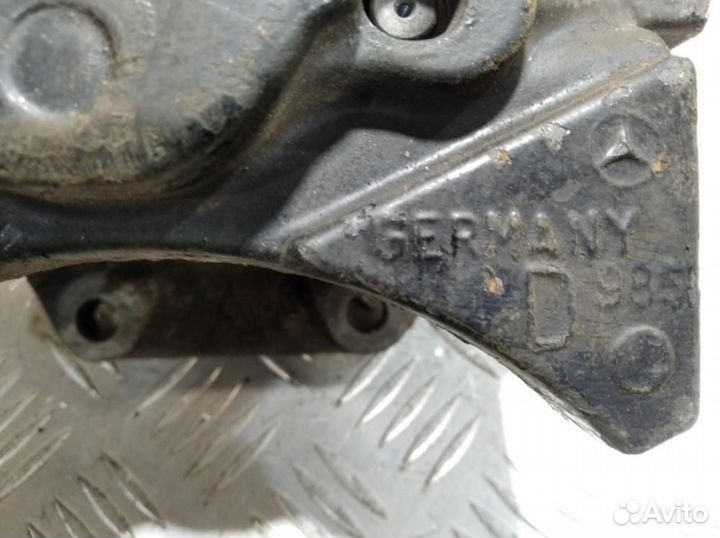 Суппорт задний правый S500 220