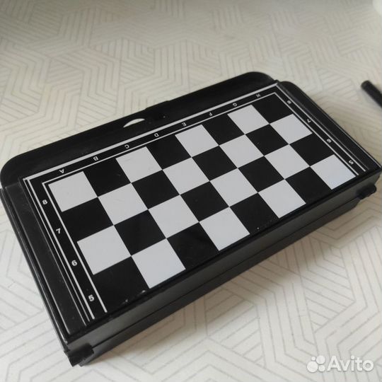 Шахматы нарды шашки 3 в 1 магнитные дорожные
