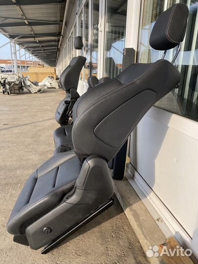 Комлект кресло сиденье перед зад W212