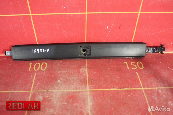 Дуга багажная продольная прав Renault Sandero Step