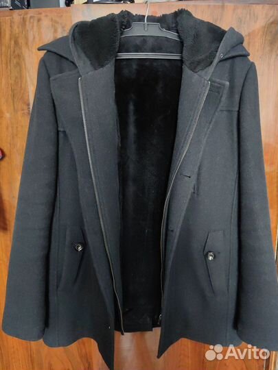 Пальто мужское с капюшоном чёрное