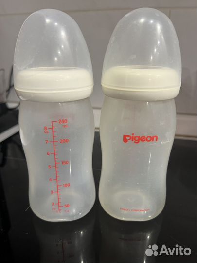 Бутылочки для кормления Avent и поильник