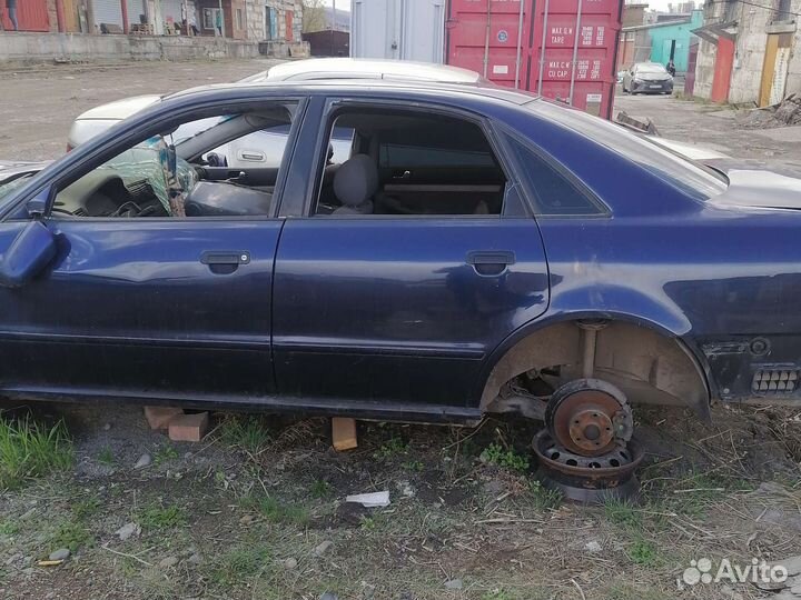 Ауди А4 b5 1,8 механика