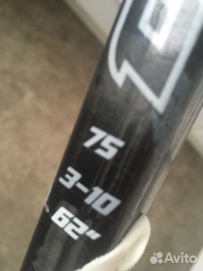 Клюшка хоккейная Заряд Т100 75 flex