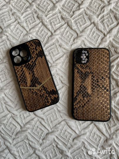 Чехол из питона настоящяя кожи питона на iPhone