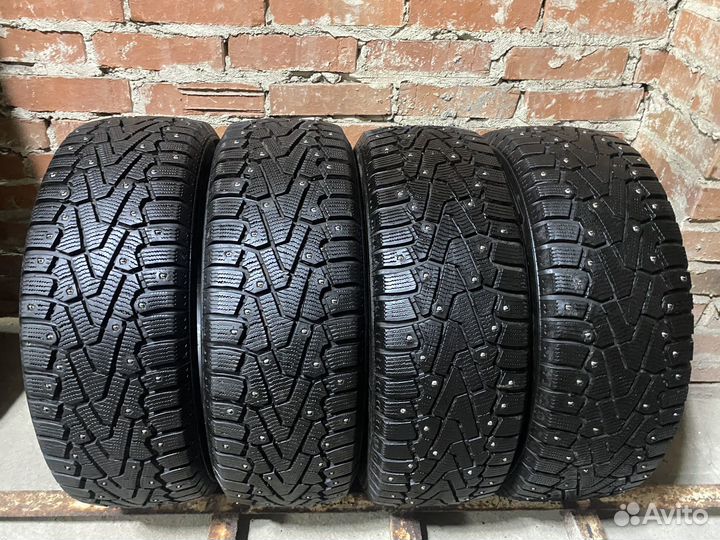 Pirelli Ice Zero 205/55 R16