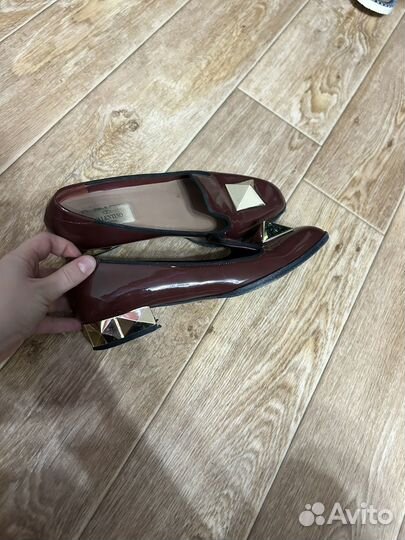 Туфли (лоферы) Valentino 37 размер