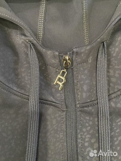 Спортивный костюм reebok женский 42-44