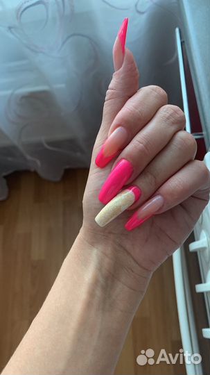 Наращивание ногтей