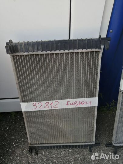 Радиатор основной Ford Fusion