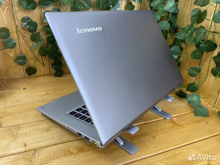 Мощный ноутбук Lenovo i7/8gb/SSD/IPS/14.1