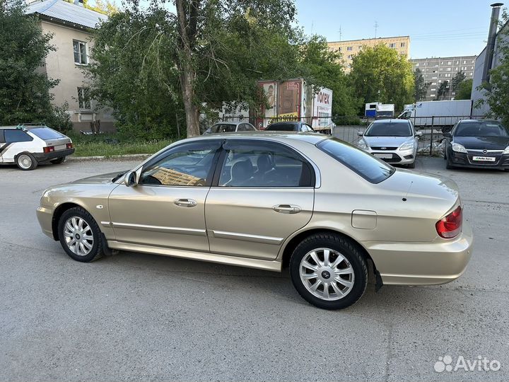 Hyundai Sonata 2.0 МТ, 2005, 238 000 км