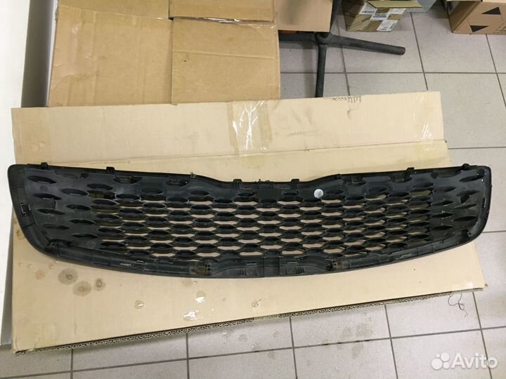 Решетка радиатора,Kia Cerato 3 поколения 2016-2019