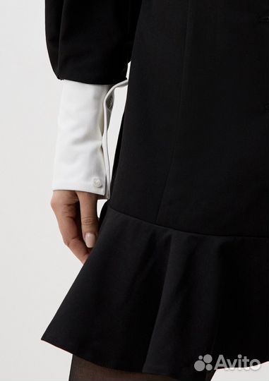 Платье с воротником Clan VI S