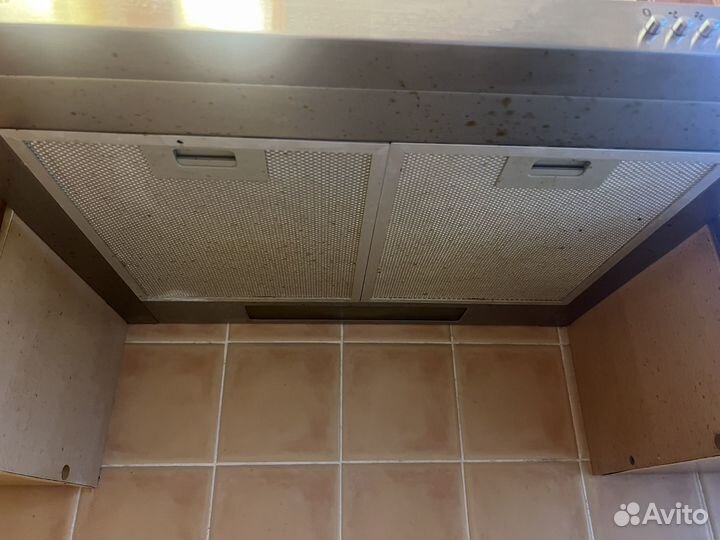 Вытяжка для кухни 60 см бу