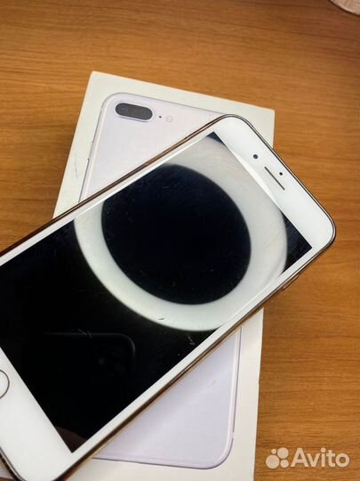 iPhone 8 Plus, 64 ГБ