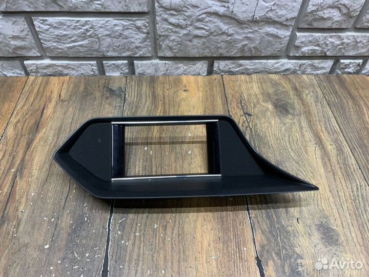 Mercedes Benz E W212 Накладка декоративная